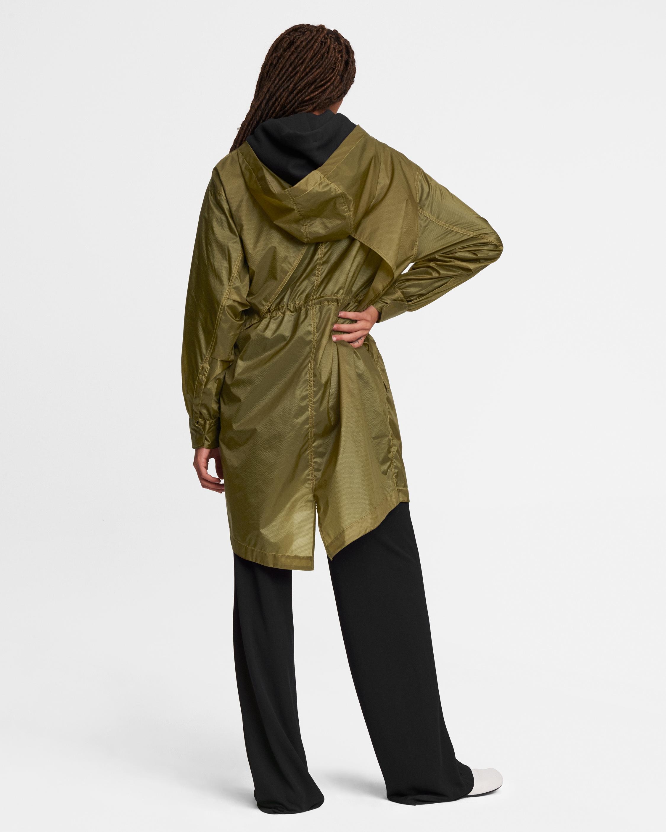 Adison Nylon Raincoat
Oversized Fit Jacket - 5