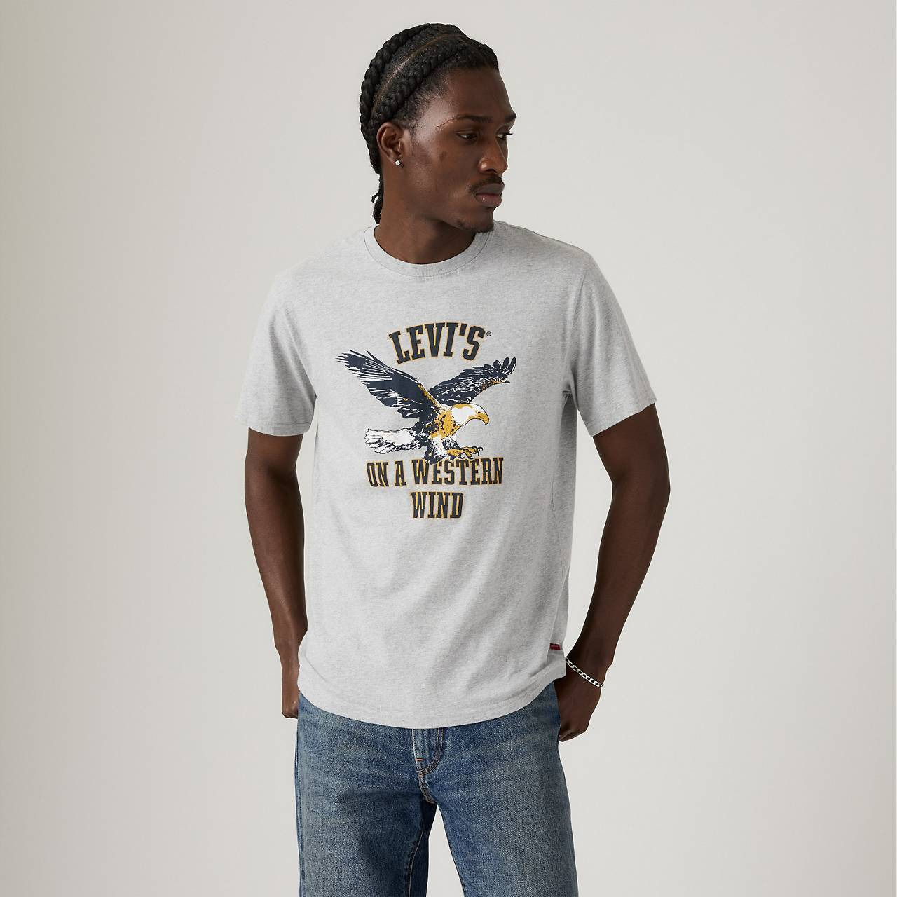 RELAXED FIT SHORT-SLEEVE GRAPHIC T-SHIRT - 3