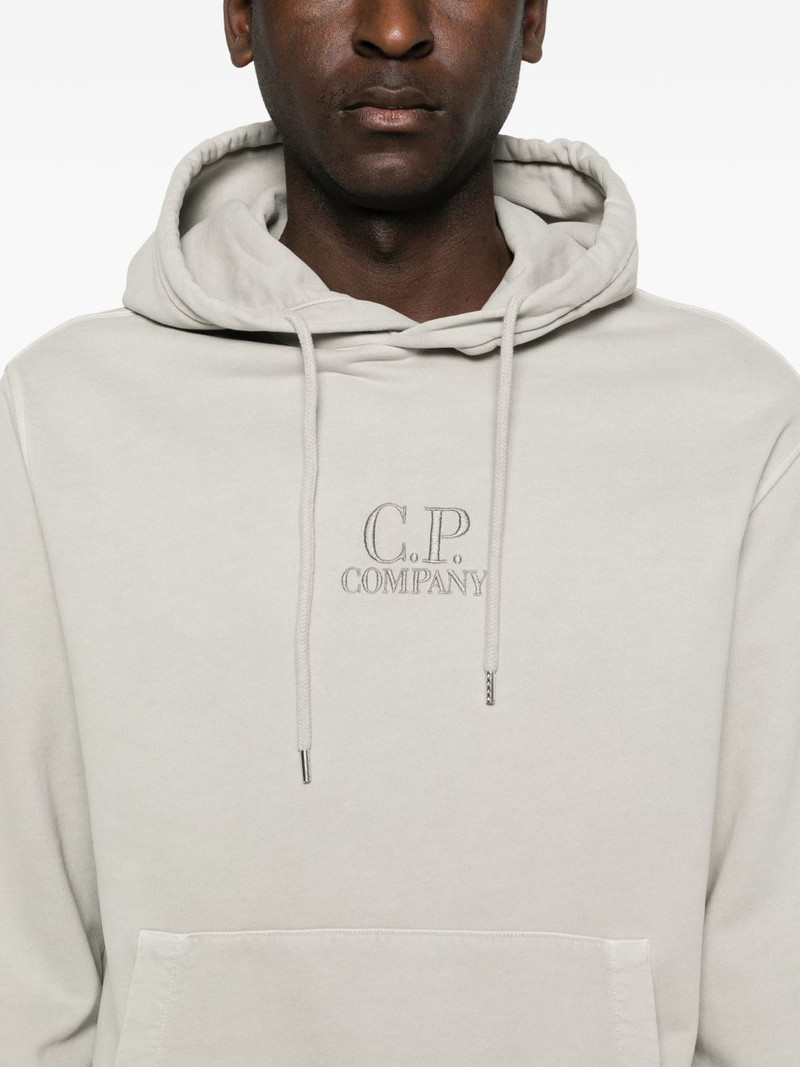 kangaroo-pocket hoodie 5