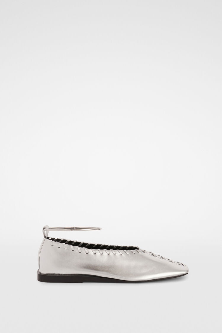 Ballerinas - 1