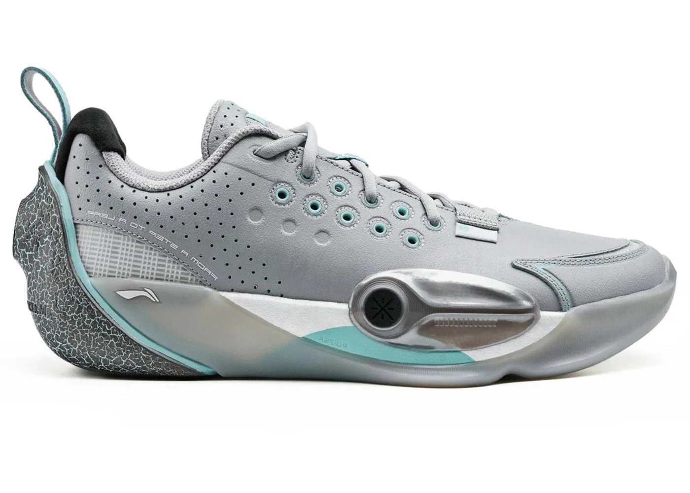 Li-Ning Wade All City 13 Statue - 1