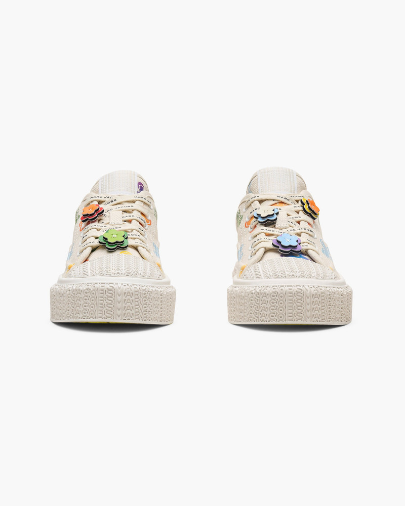THE WILD DAISY CANVAS SNEAKER 5