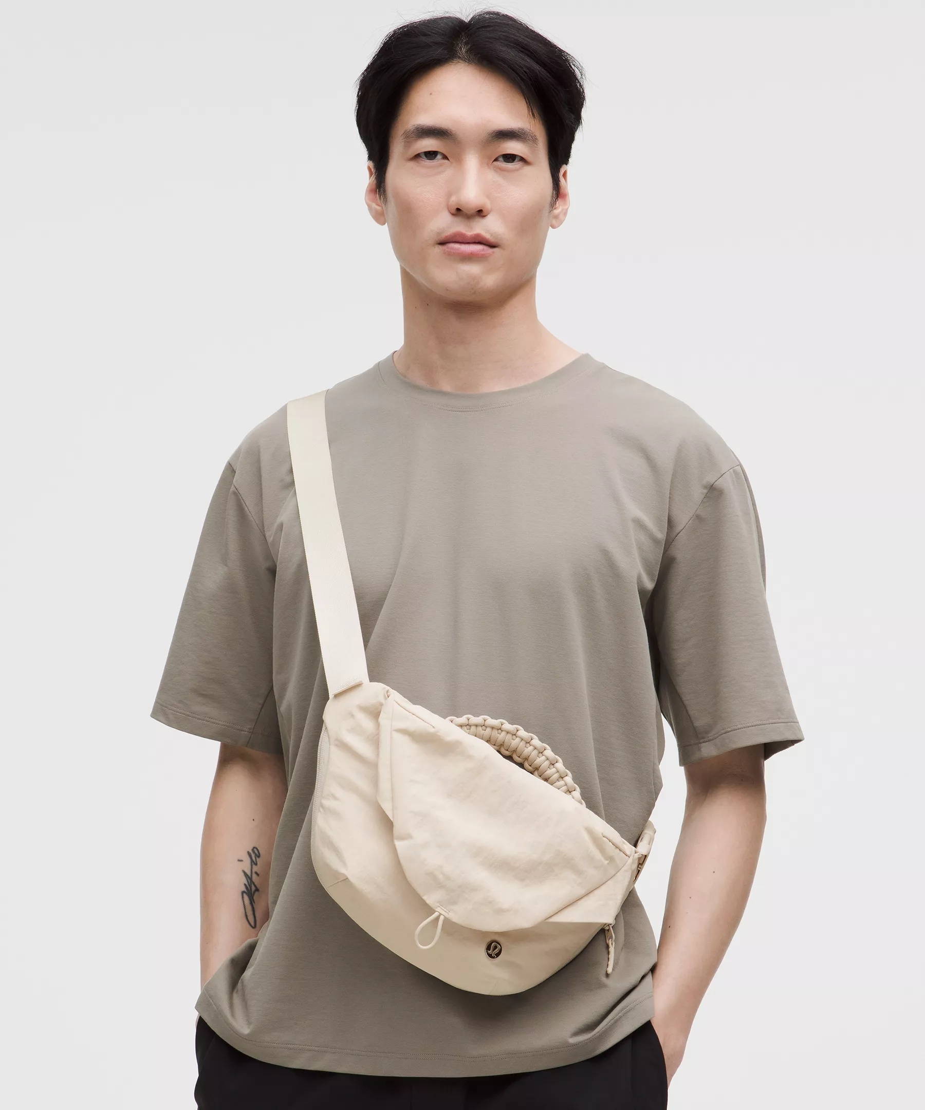 Curved Crossbody Bag with Top Handle 3L - 2