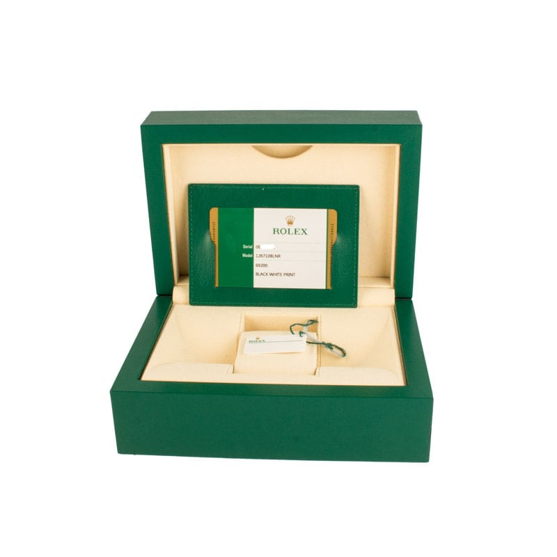 Pre-owned Rolex GMT-Master II Ref 126710 Batgirl - 4