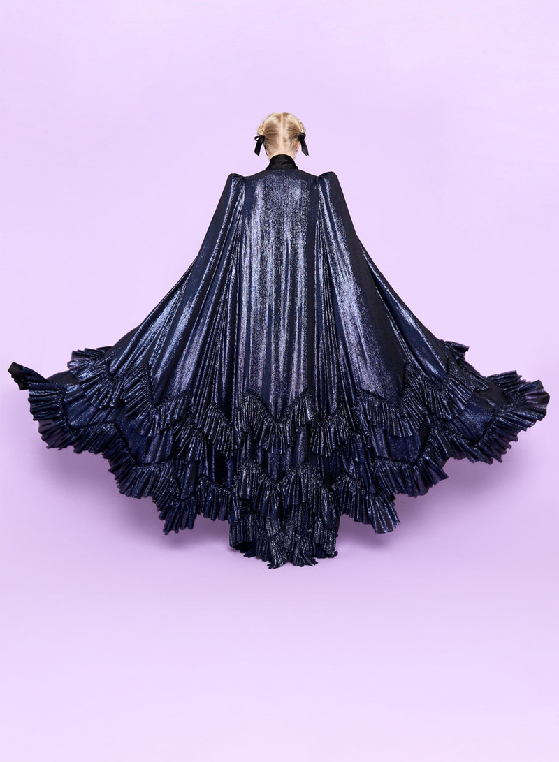 THE SKY ROCKET CAPE 5