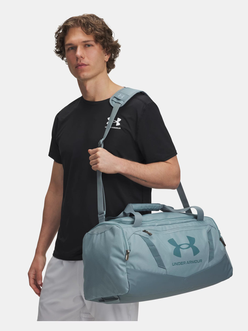 UA Undeniable 5.0 Small 4