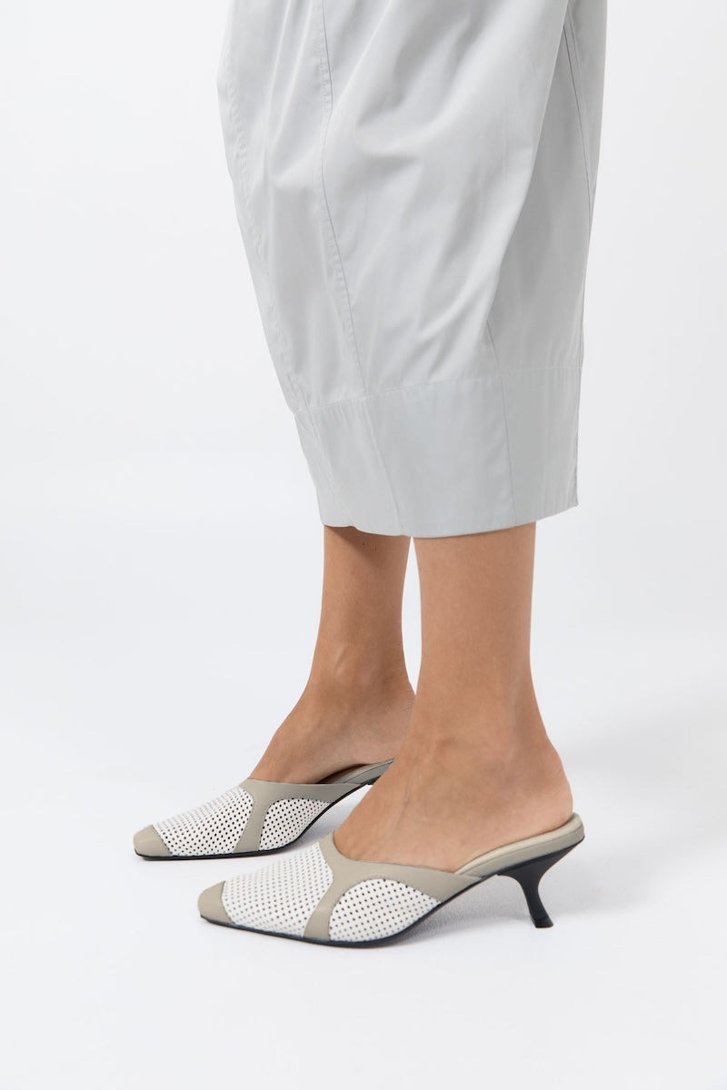 ST. AGNI Perforated Heel - Off White outlook