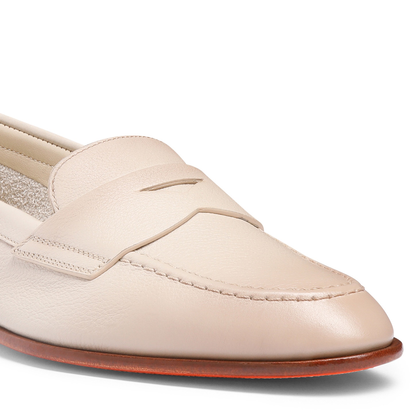 Women's beige leather penny loafer - 6