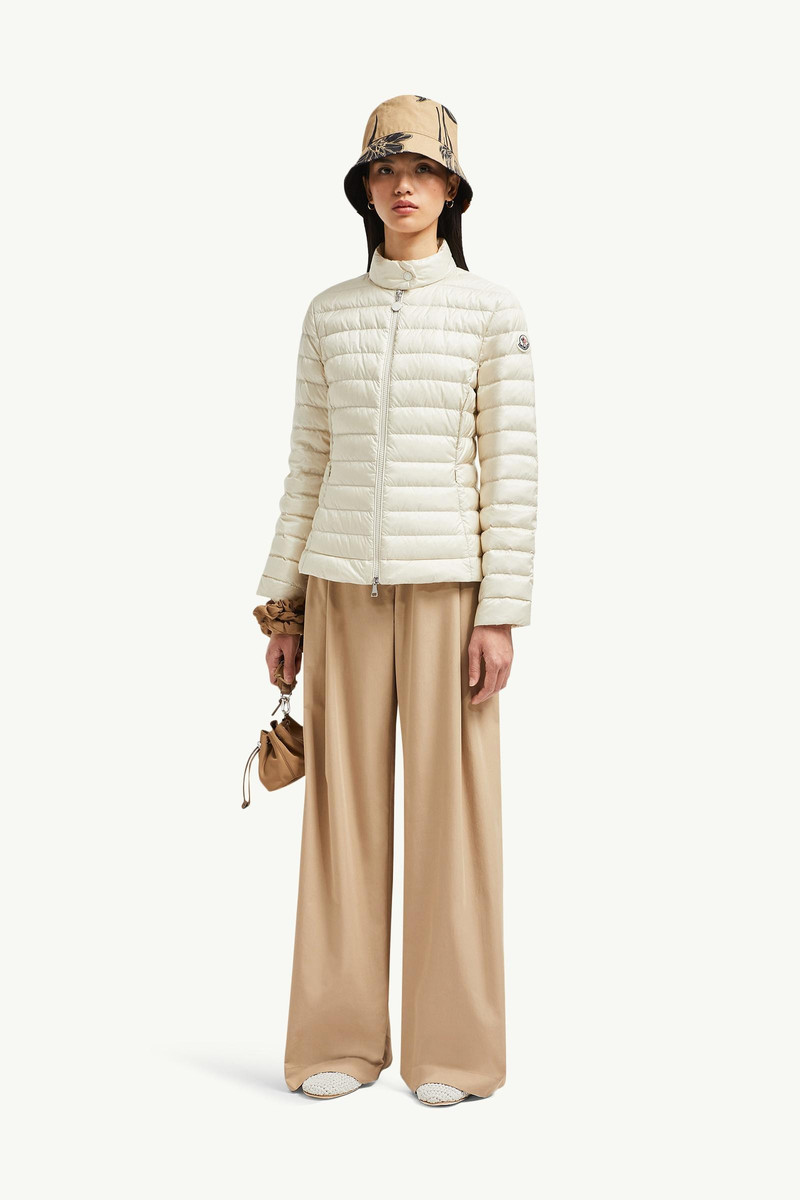 Moncler Igelle Short Down Jacket outlook