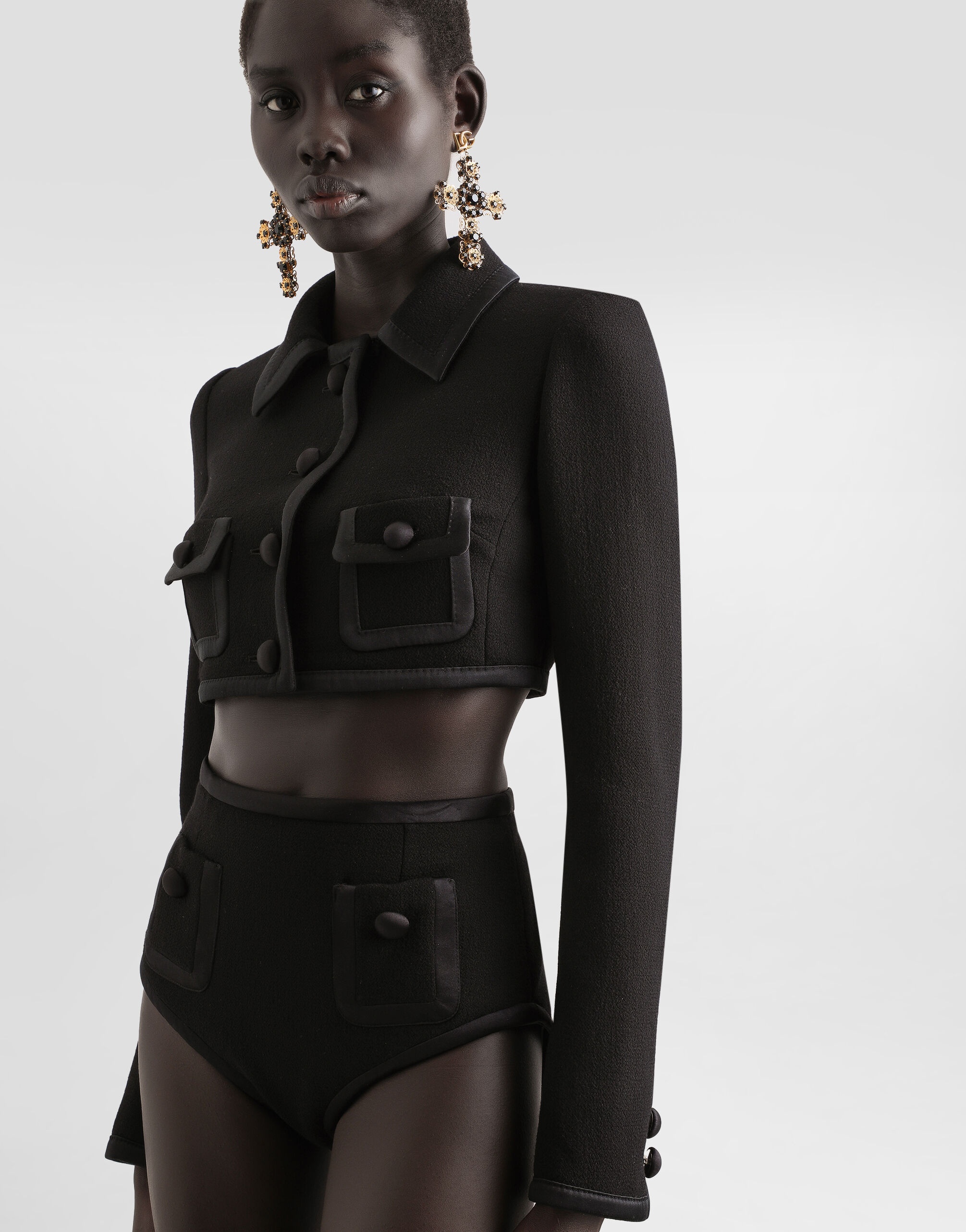 Short wool crepe jacket - 6