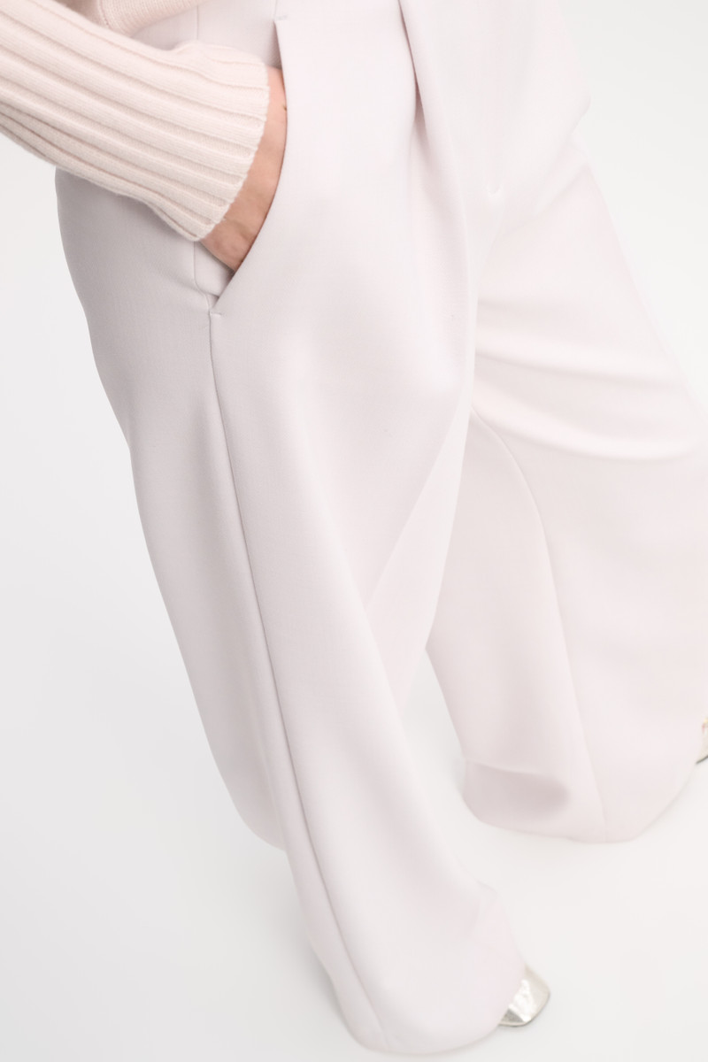 REFRESHING AMBITION pants 4
