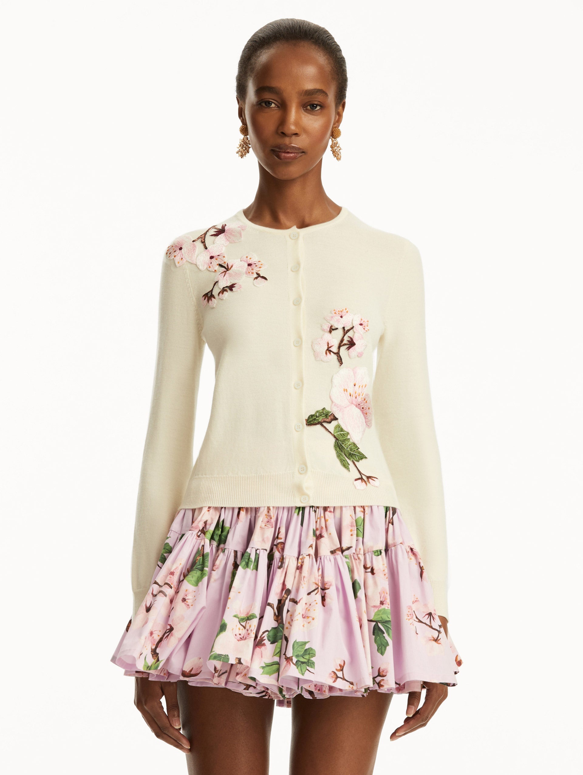 CHERRY BLOSSOM THREADWORK CARDIGAN - 2