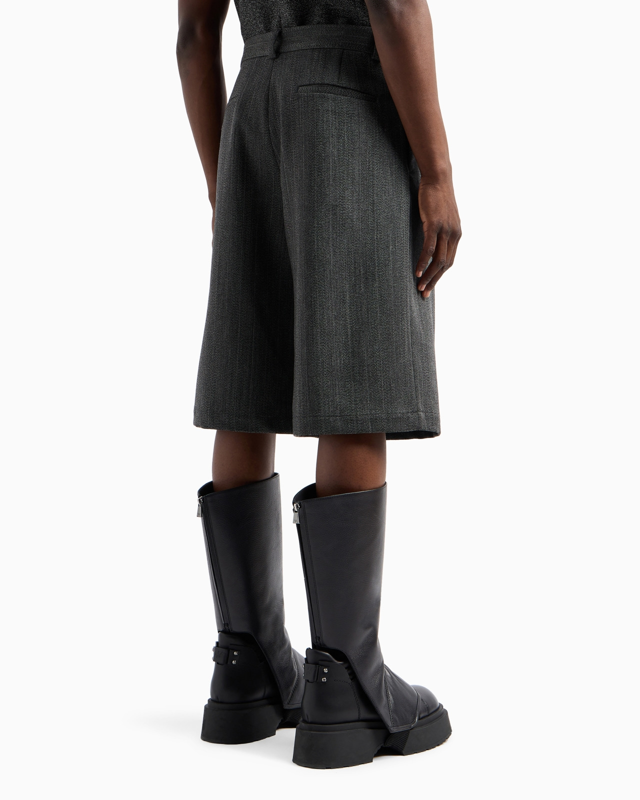 Herringbone-pattern virgin-wool mouliné Bermuda shorts with pleats - 3