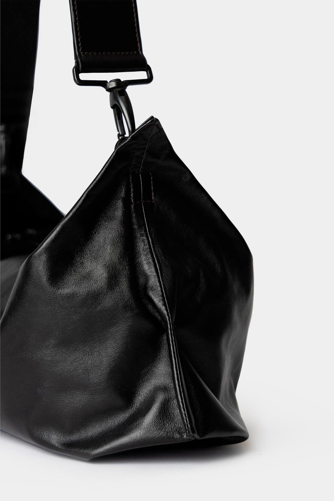 SUNNEI MULTITASKING TRACOLLA BAG / black | REVERSIBLE