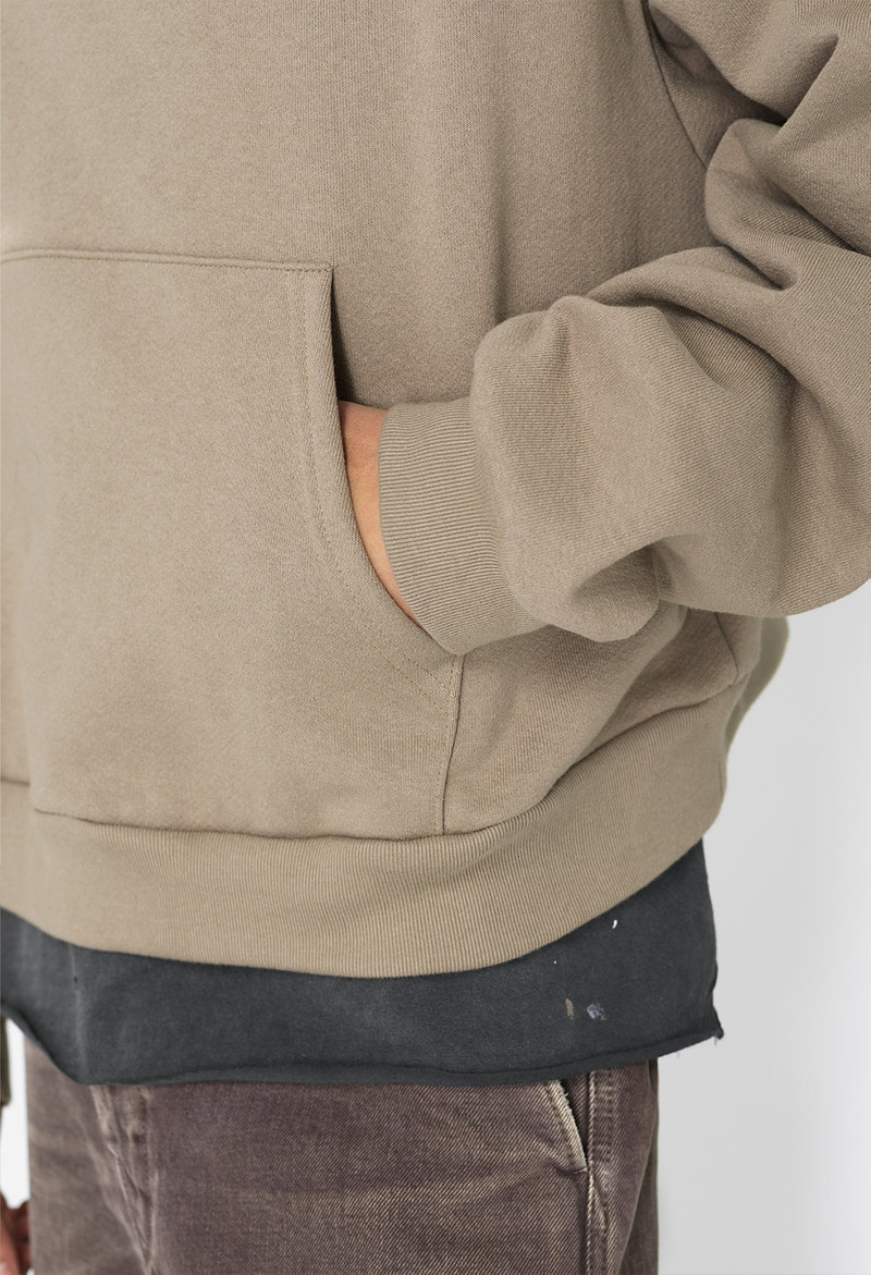 STUDIO FLEECE TILTED HOODIE 7