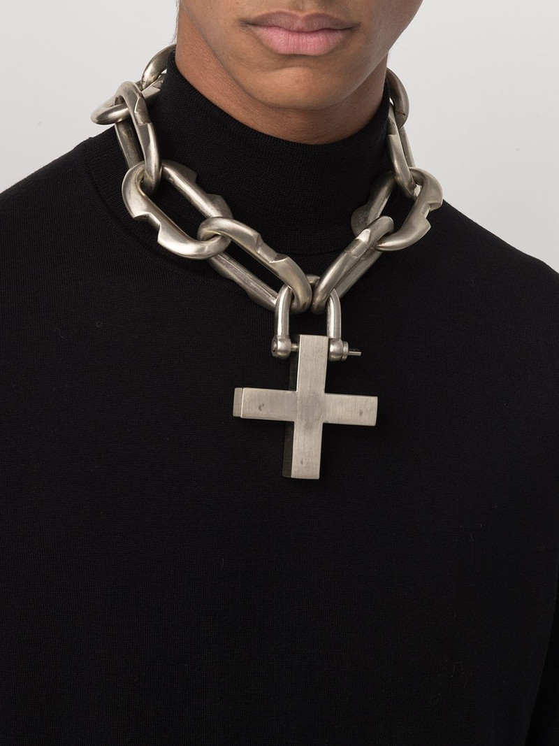 Parts of Four Massive Deco Link necklace outlook