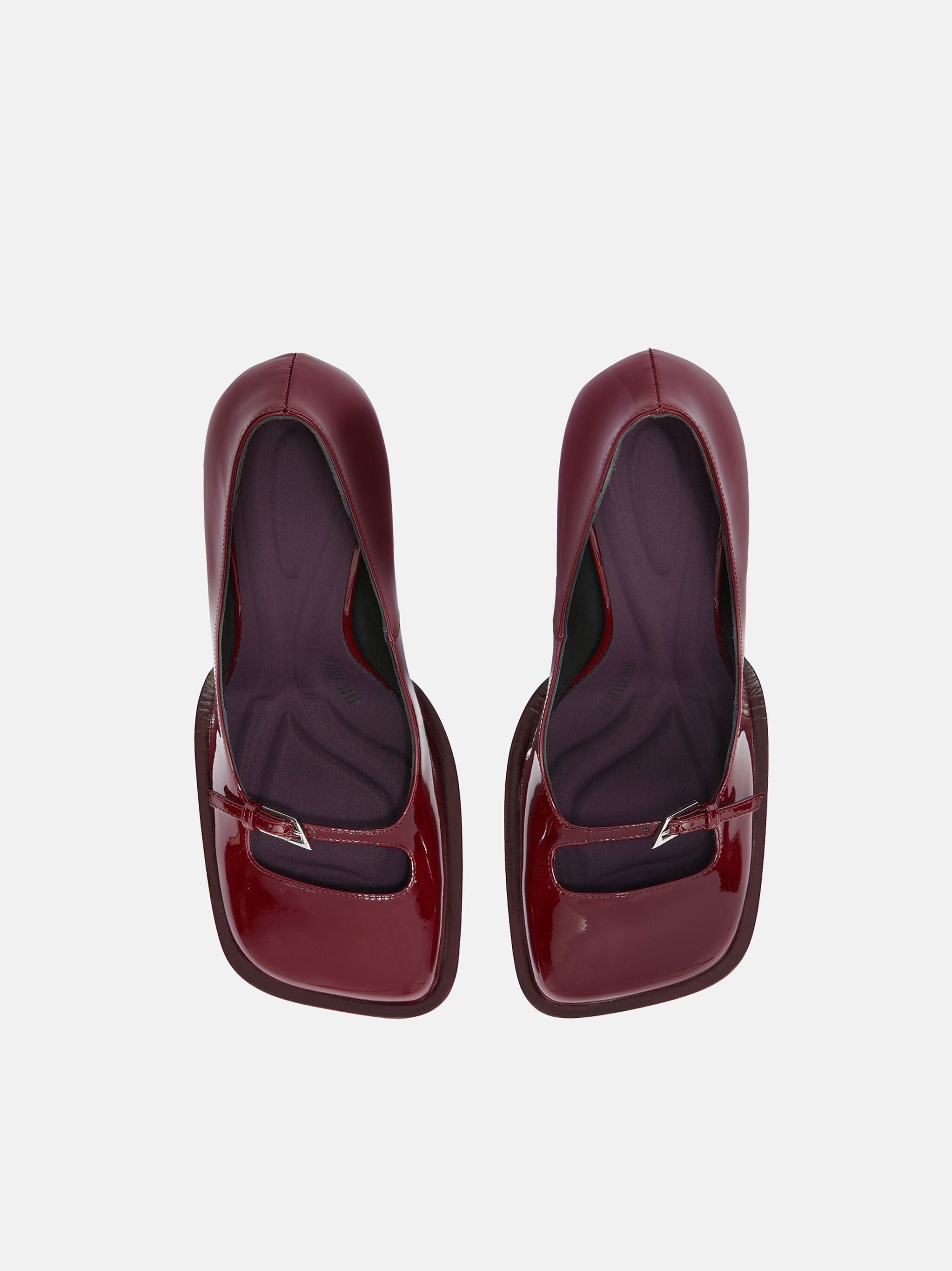 "MIA'' BURGUNDY PUMP - 3