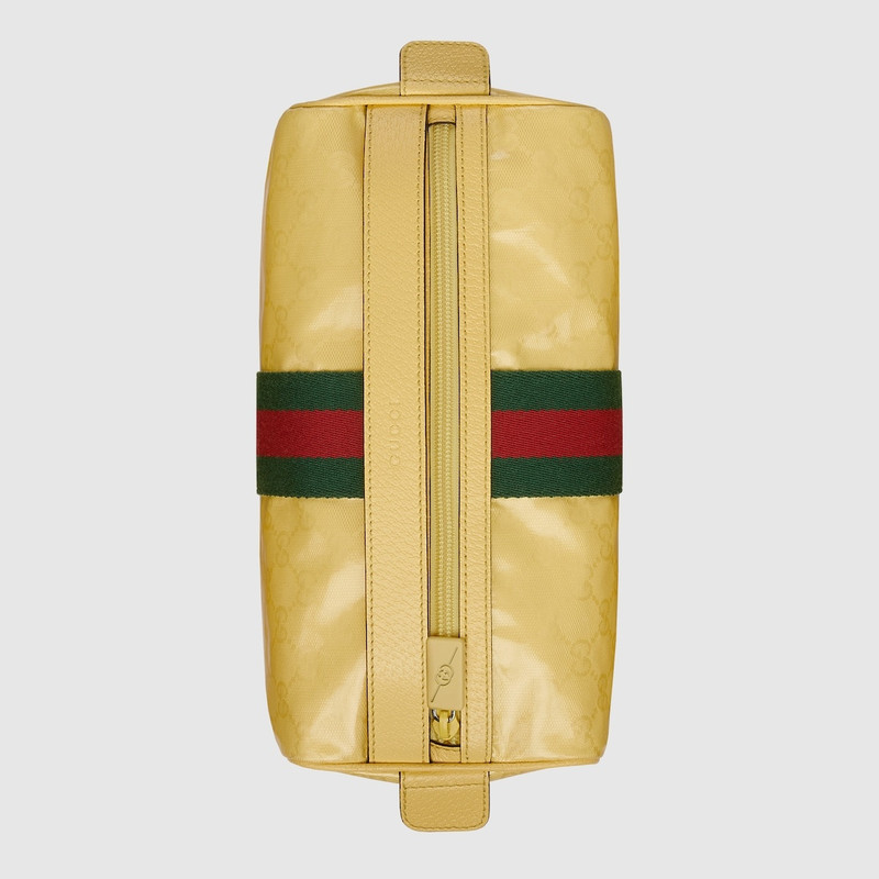 Toiletry case with Web 6