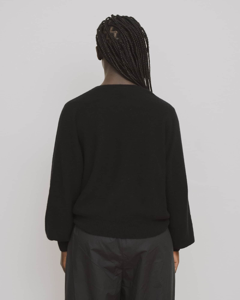 Soar V Neck - Recycled Cashmere 4
