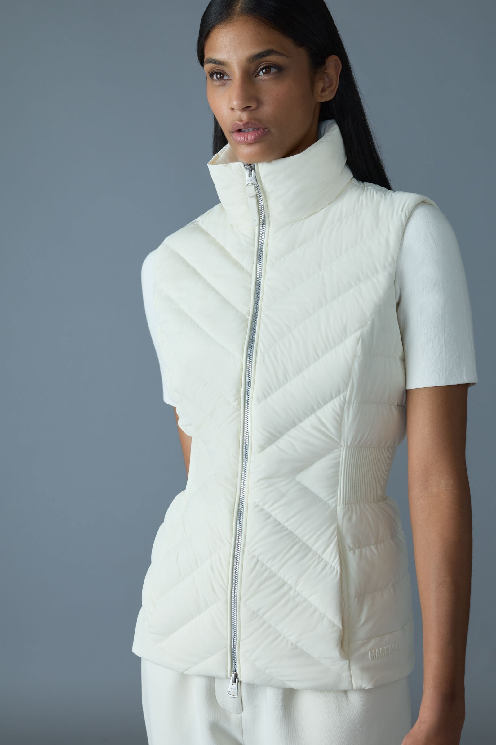 Mackage＊HOSHI Light down hooded vest＊ダウンベスト Hoshi - Light Down Hooded Vest | Mackage® US
