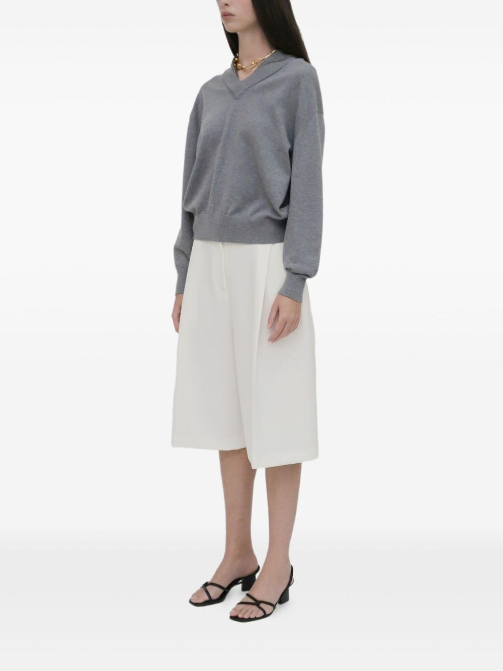 V-neck hoodie - 3