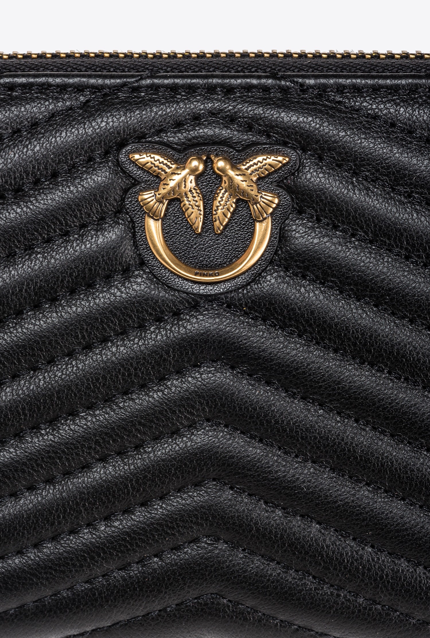 ZIP-AROUND WALLET IN CHEVRON-PATTERNED NAPPA LEATHER - 4