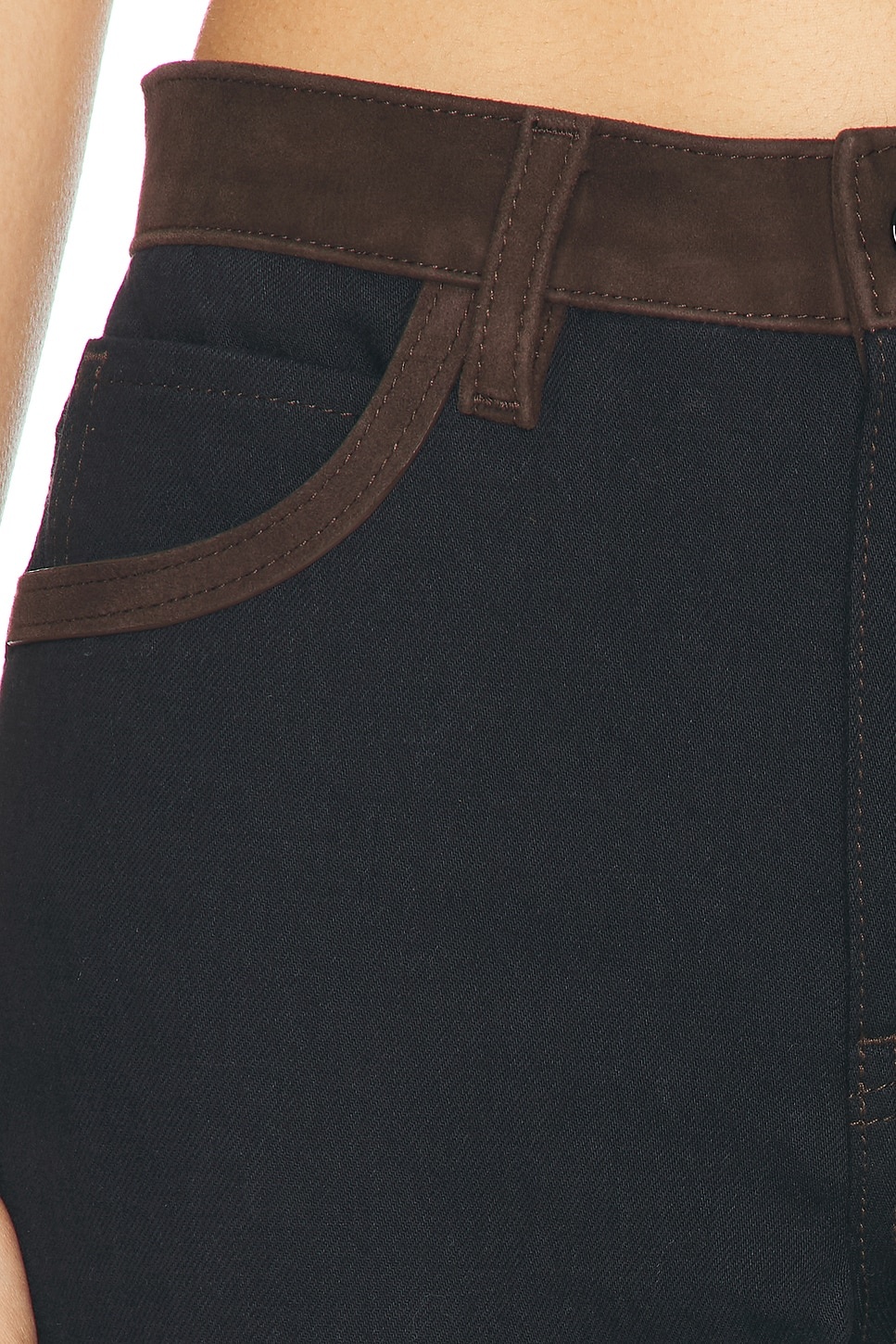 The Equestrian Straight - 7
