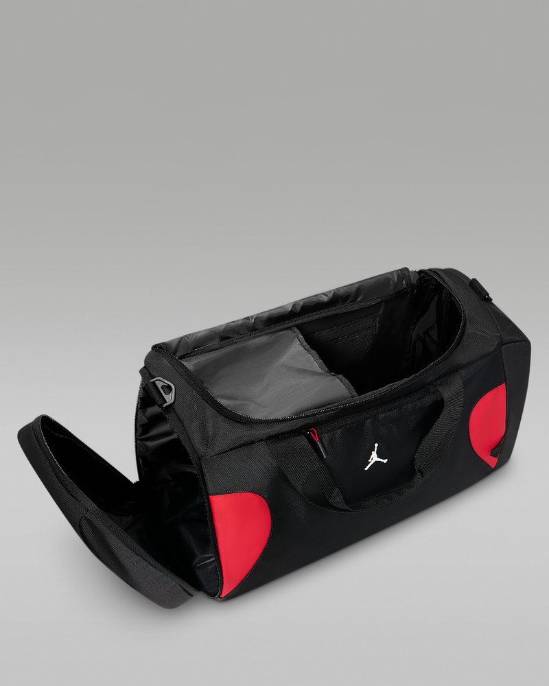 Jordan Element Duffel (68.8L) 5