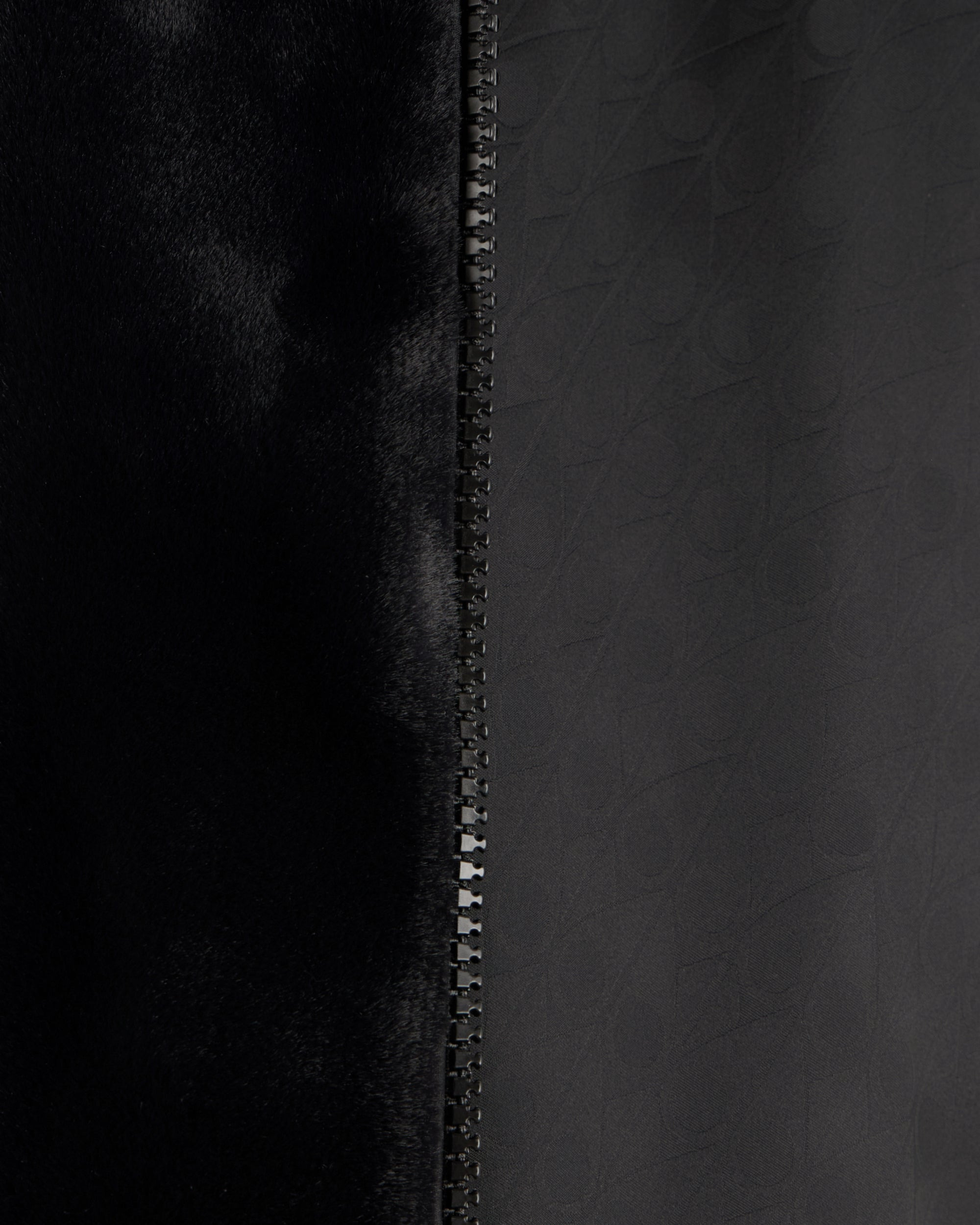 BORDEN REVERSIBLE BUNNY - 8