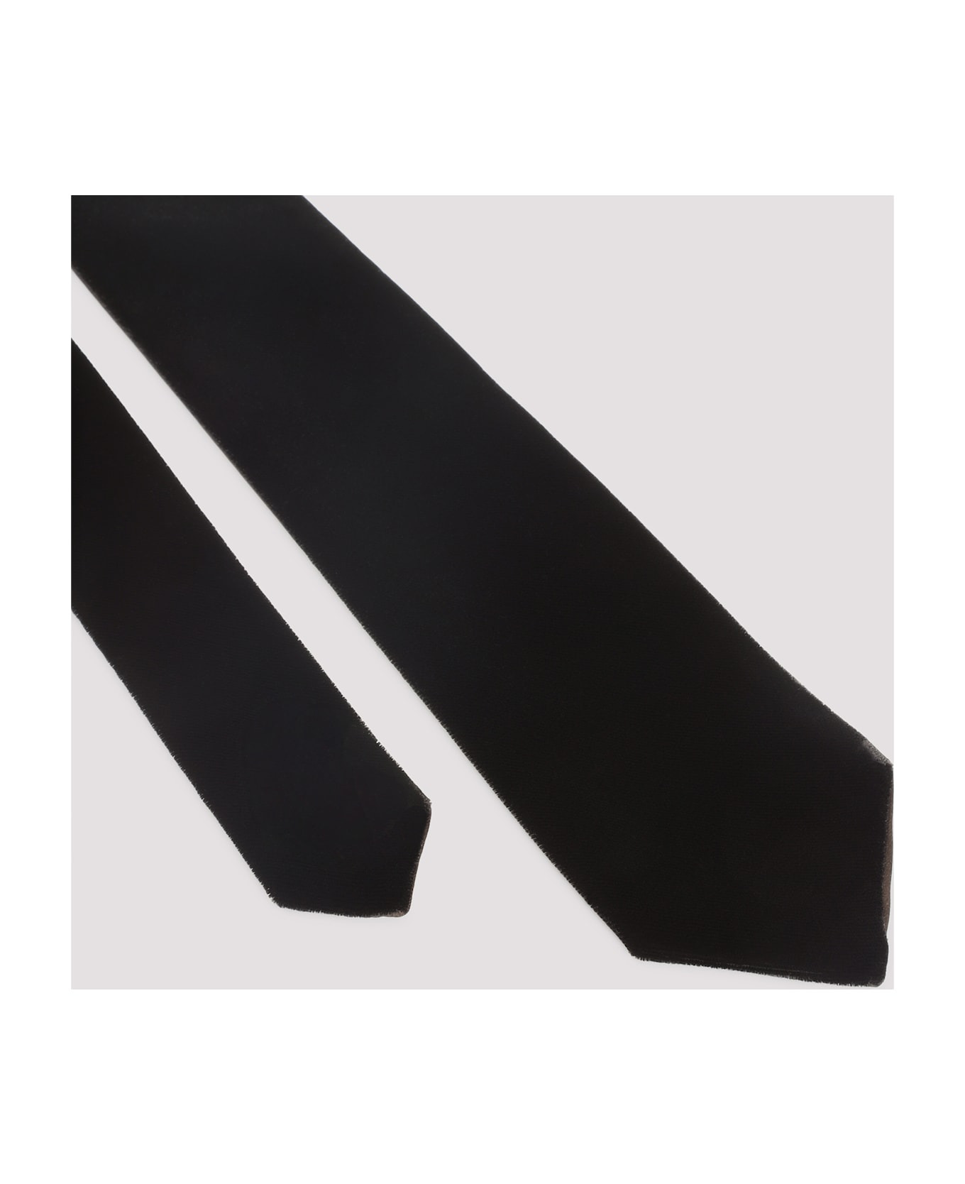 Tie - 4