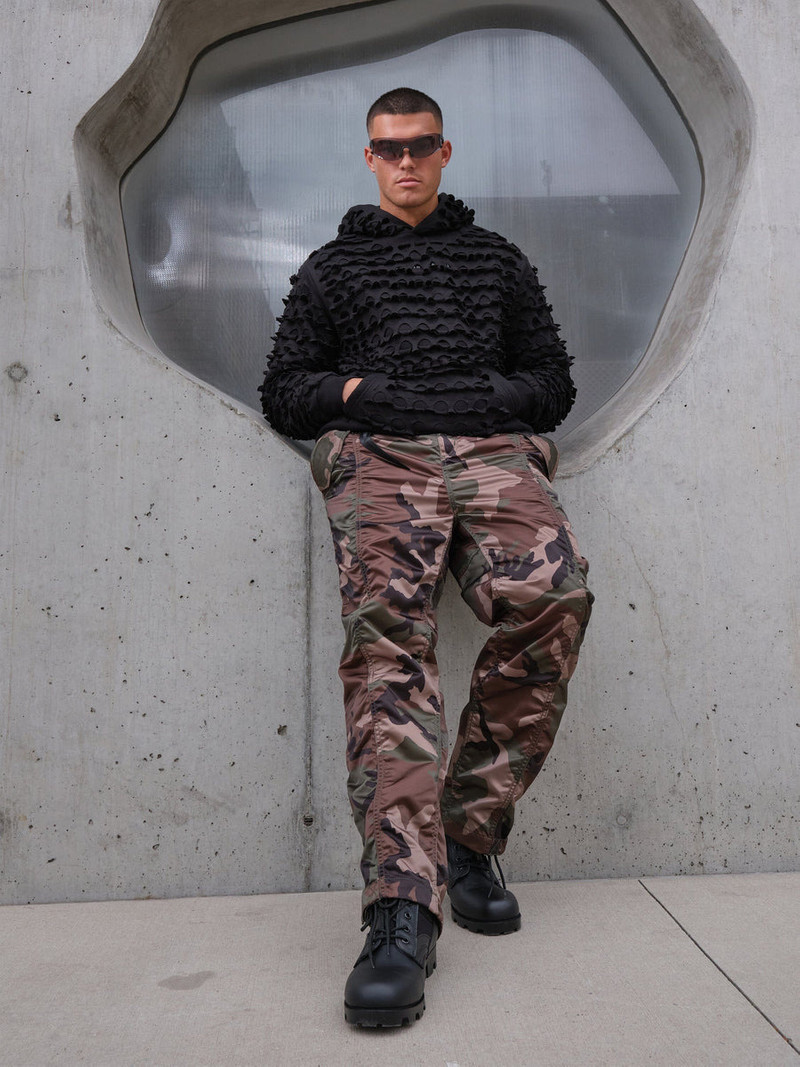 ALPHA INDUSTRIES ULCANS HOODIE outlook