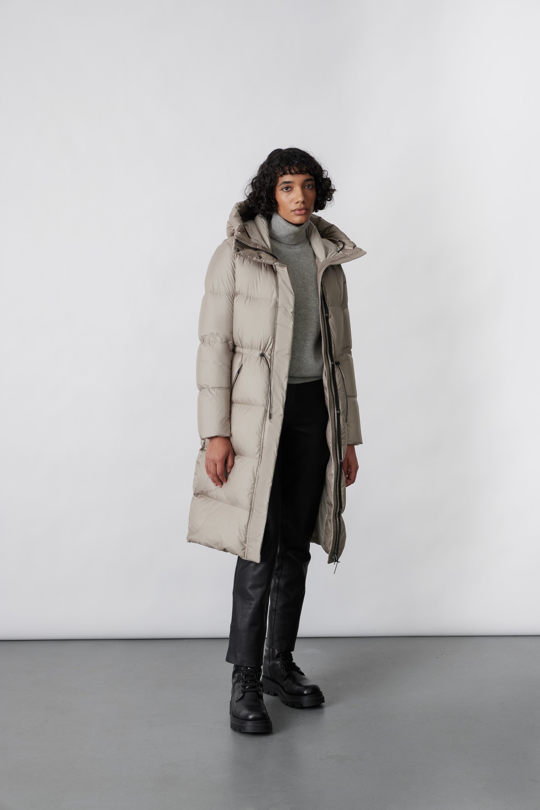 ISHANI foil shield long down coat with hood - 7