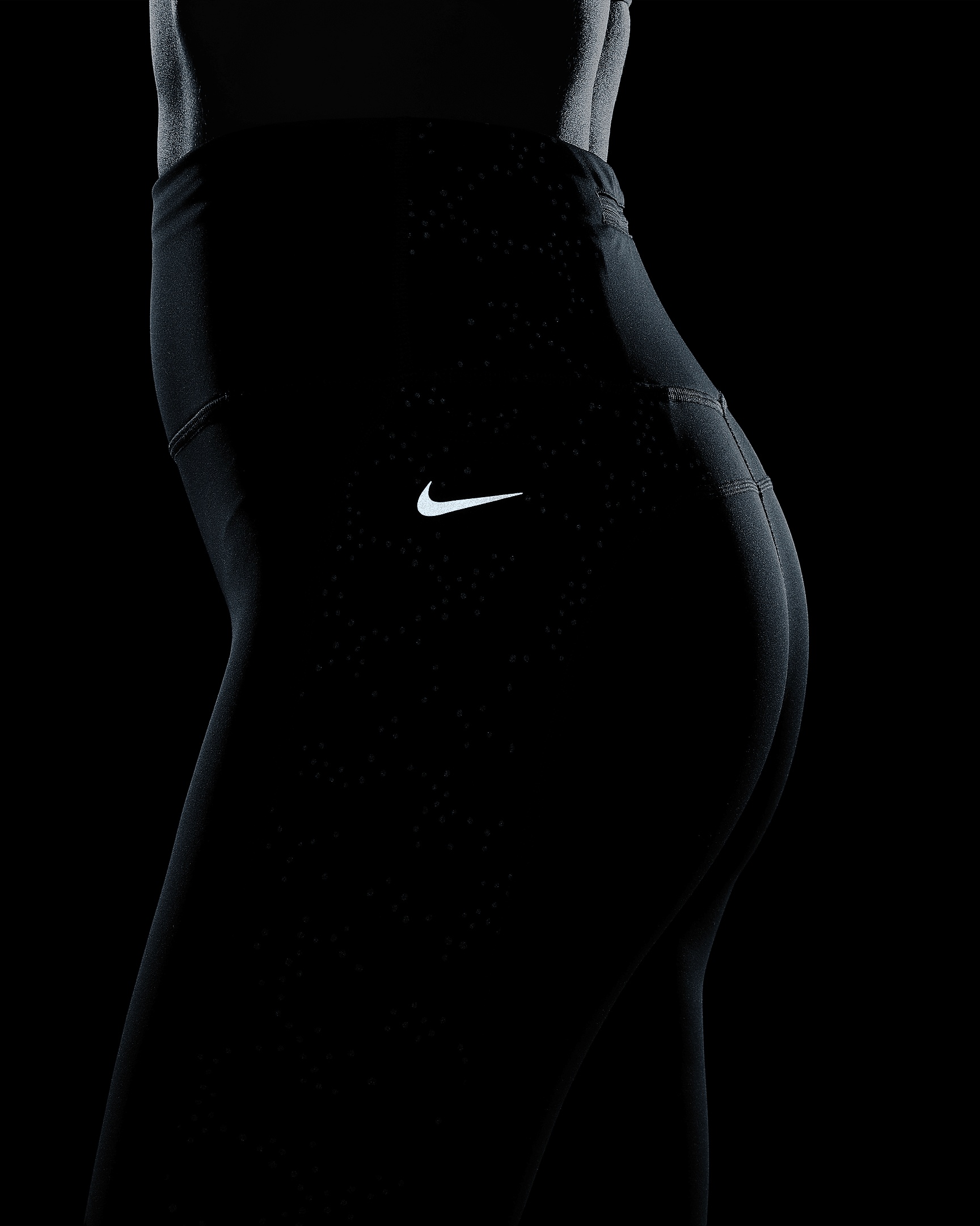 Nike Fast Women's Mid-Rise 7/8 Printed Leggings with Pockets - 9