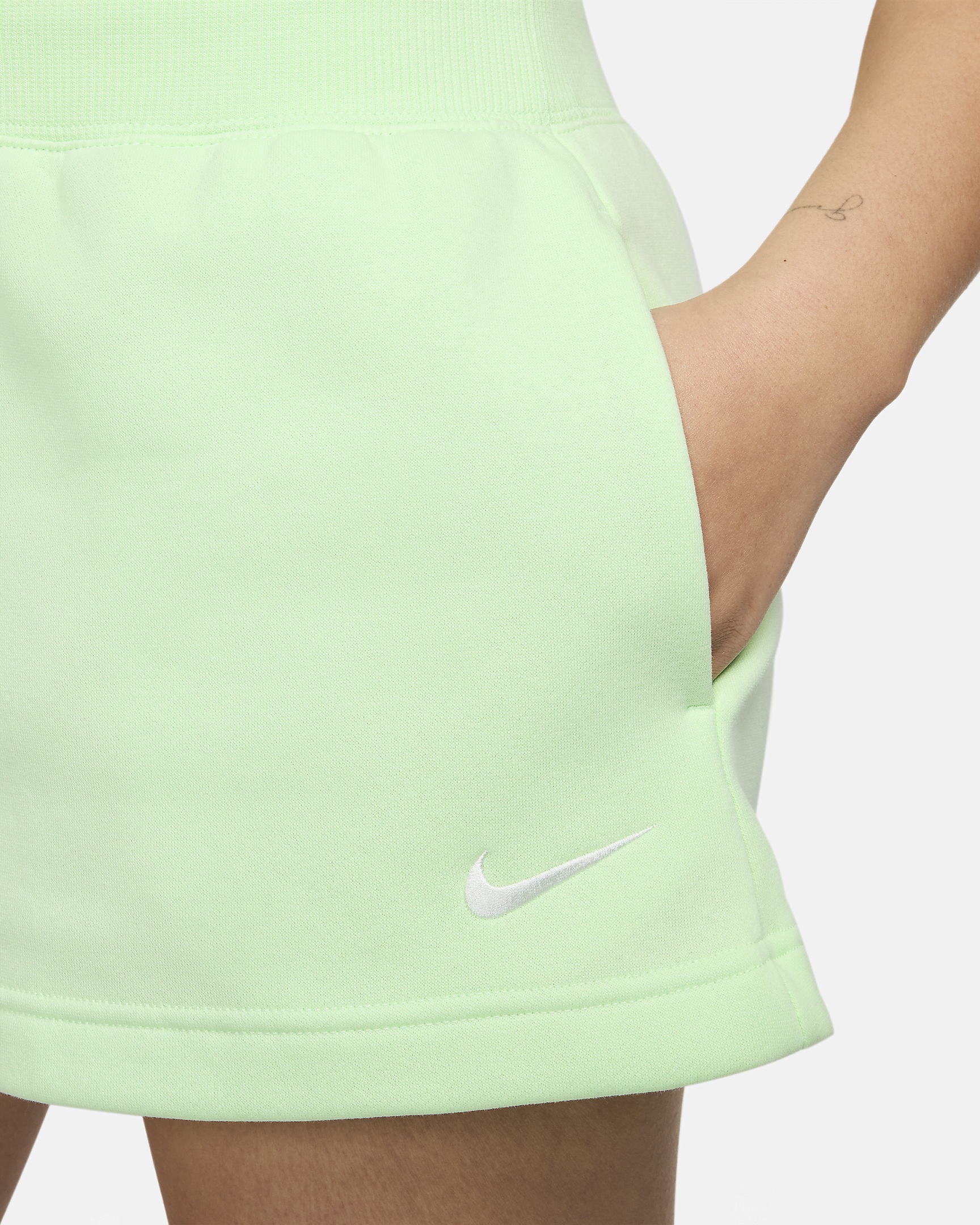 Nike Sportswear Phoenix Fleece Women's High-Waisted Loose Shorts - 5