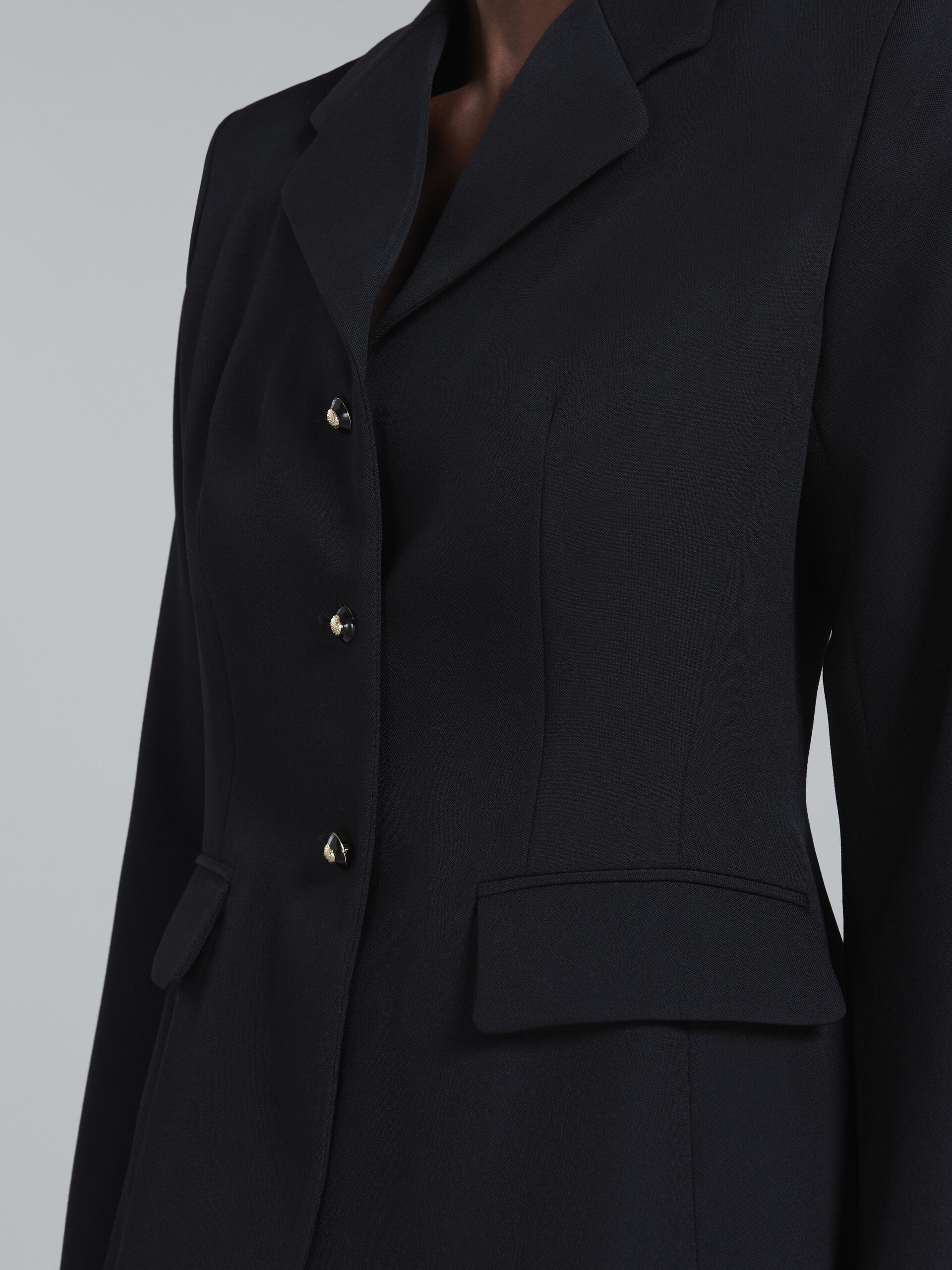 BLACK FITTED BLAZER - 5