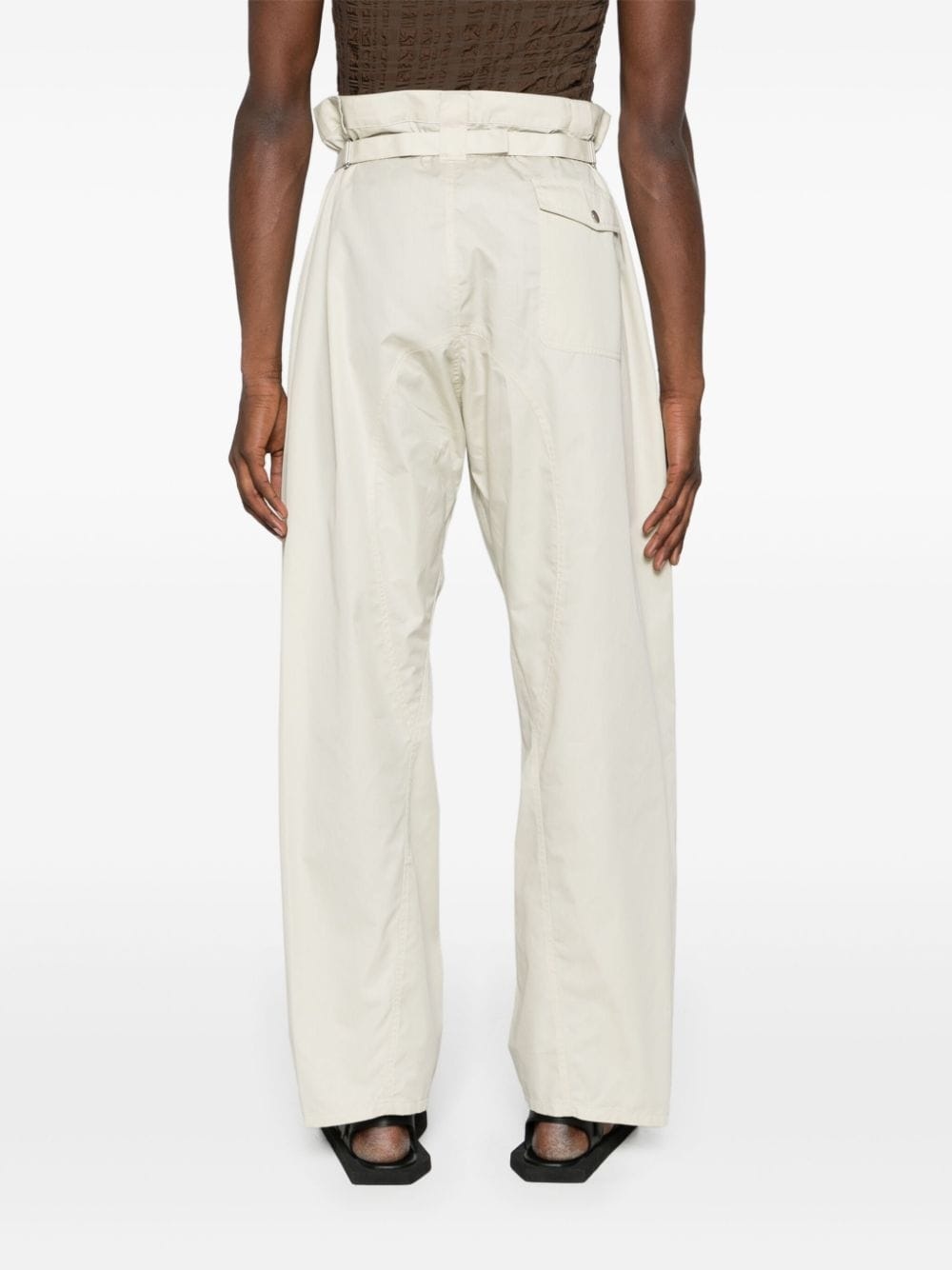 3D mid-rise tapered trousers - 4