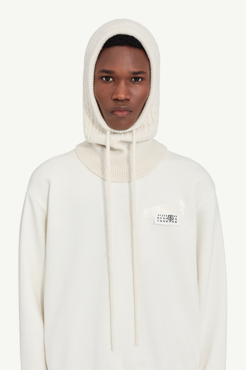 Cable knit hood 4