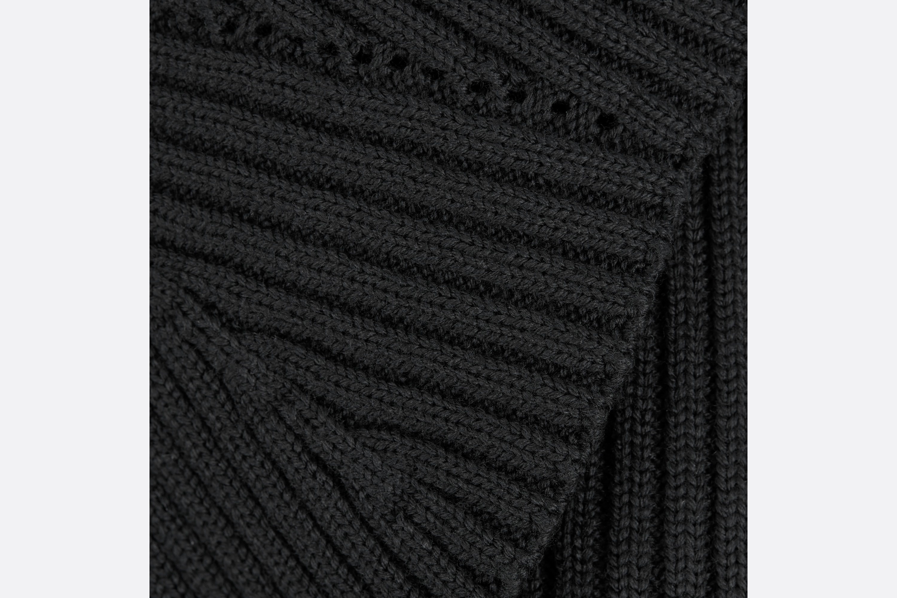 Cardigan with Ruffles - 3