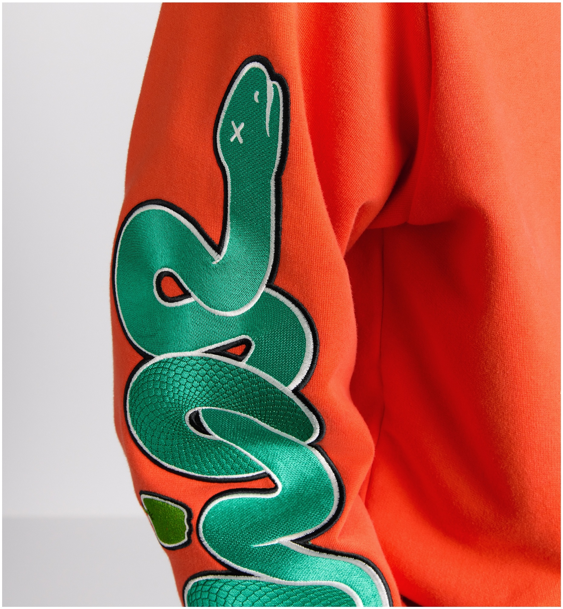 19ss Dior KAWS パーカー　ジャケット　HOODIE  HOODED Dior DIOR AND KAWS Hooded Sweatshirt | REVERSIBLE
