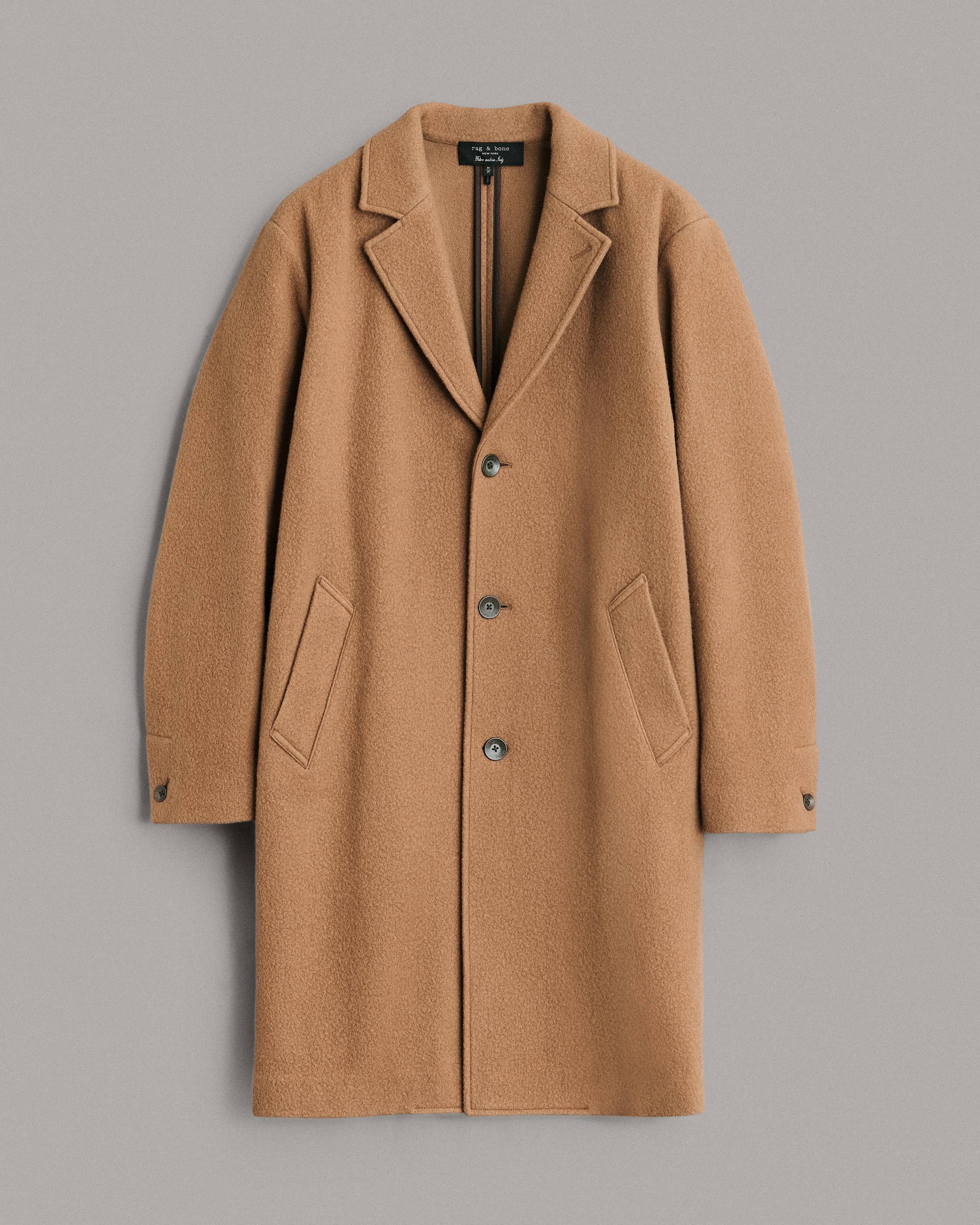 Blanket Wool Coat
Classic Fit Coat - 2
