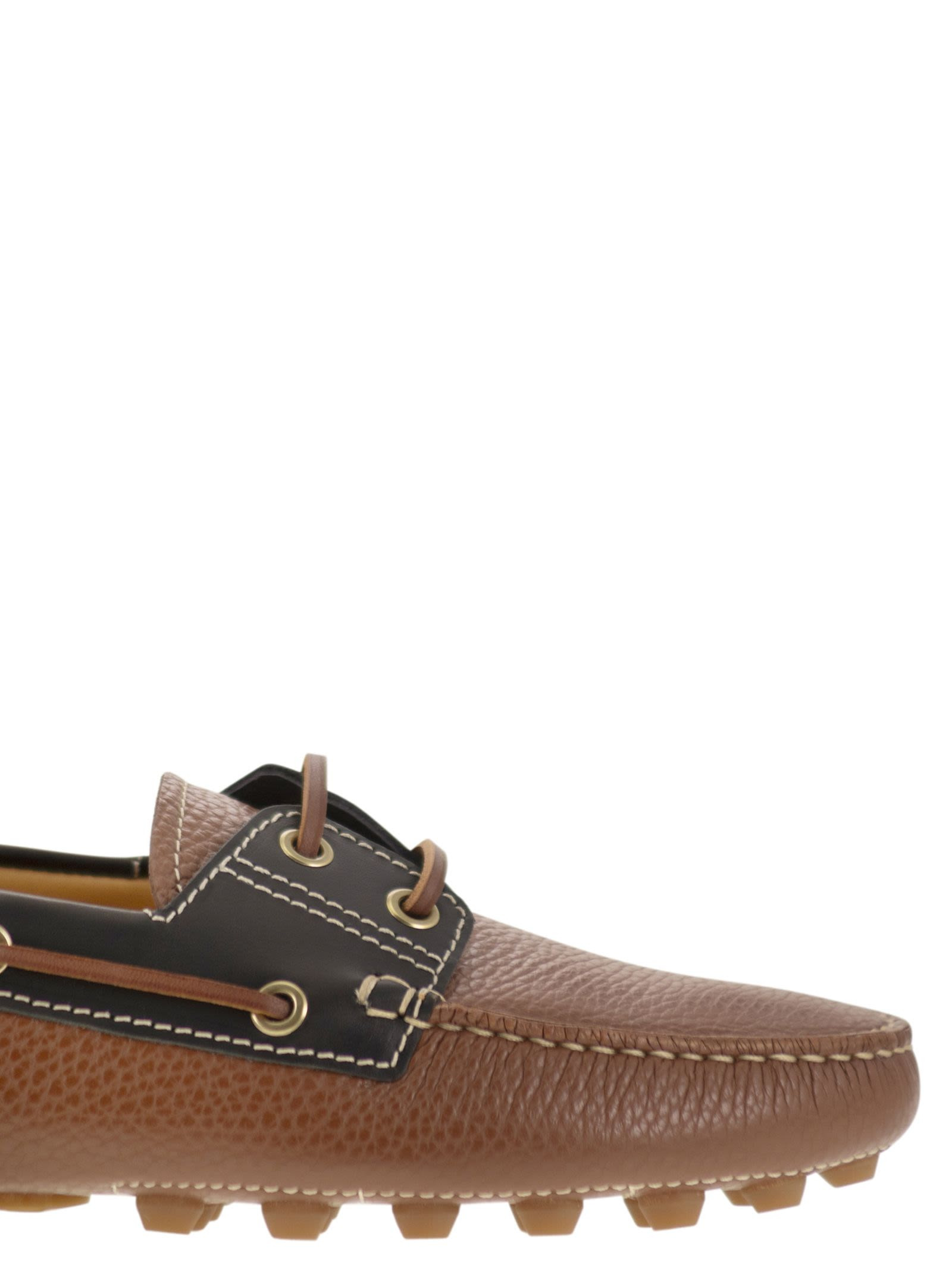 Tod's Women Leather Boat Bubble Grommet - 6