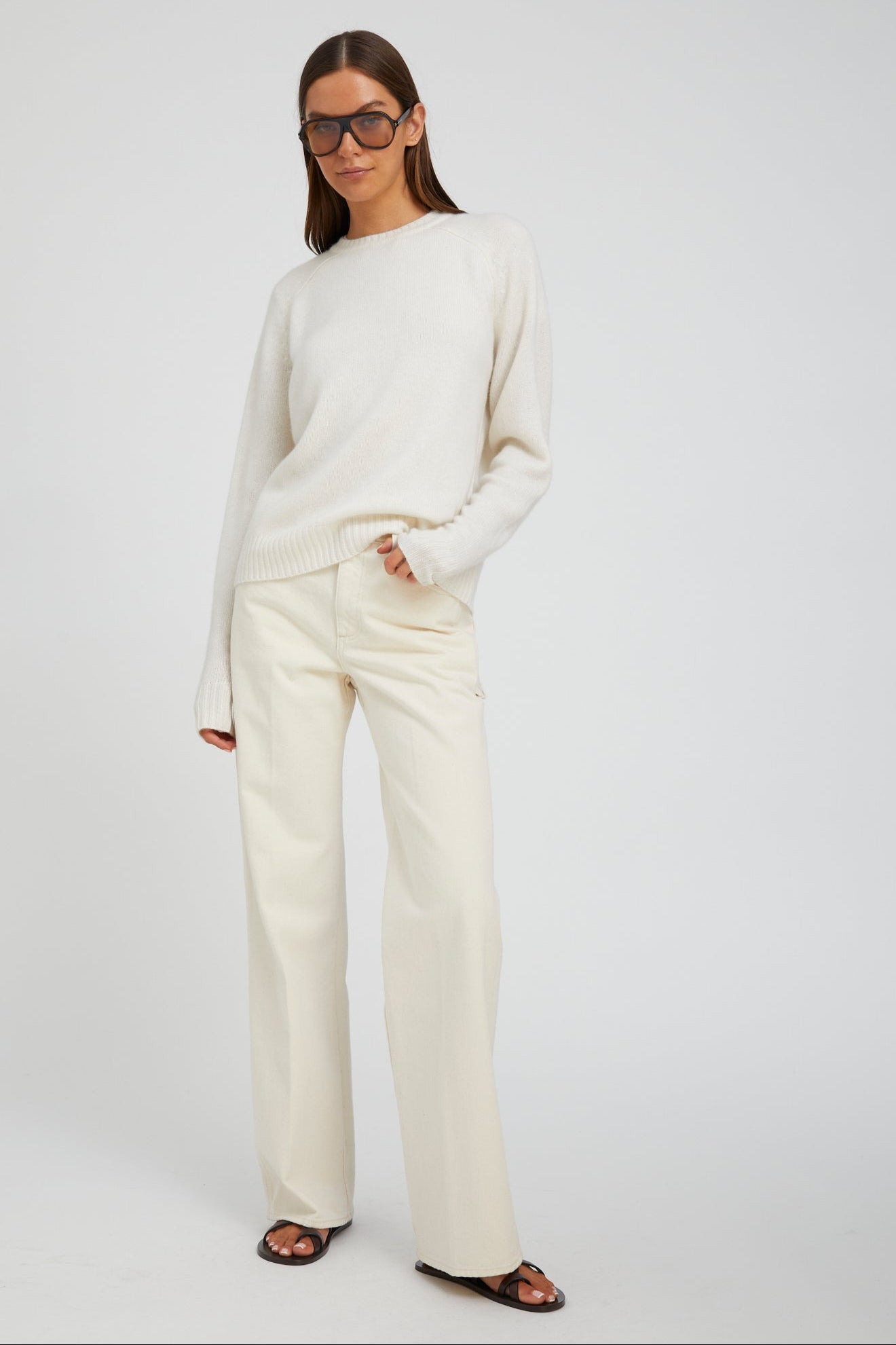 CHALK CASHMERE LOOSE GAUGE CREWNECK - 2