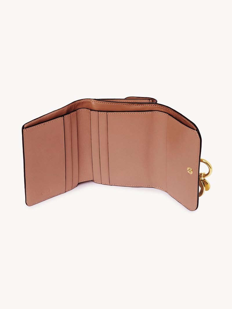 Chloé SMALL ALPHABET TRI-FOLD IN SHINY LEATHER outlook