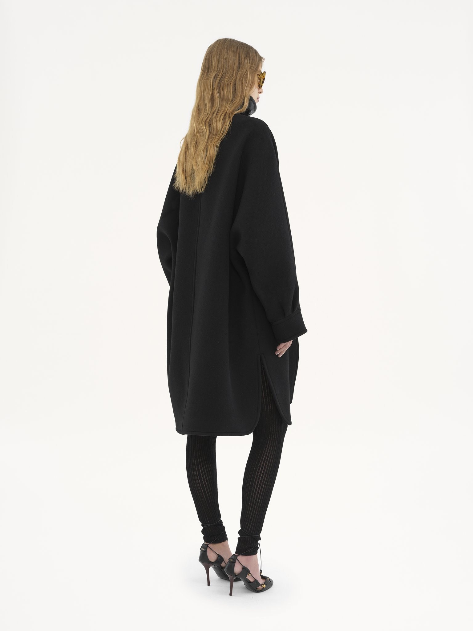 OVERSIZED MID-LENGTH COAT IN WOOL - 6