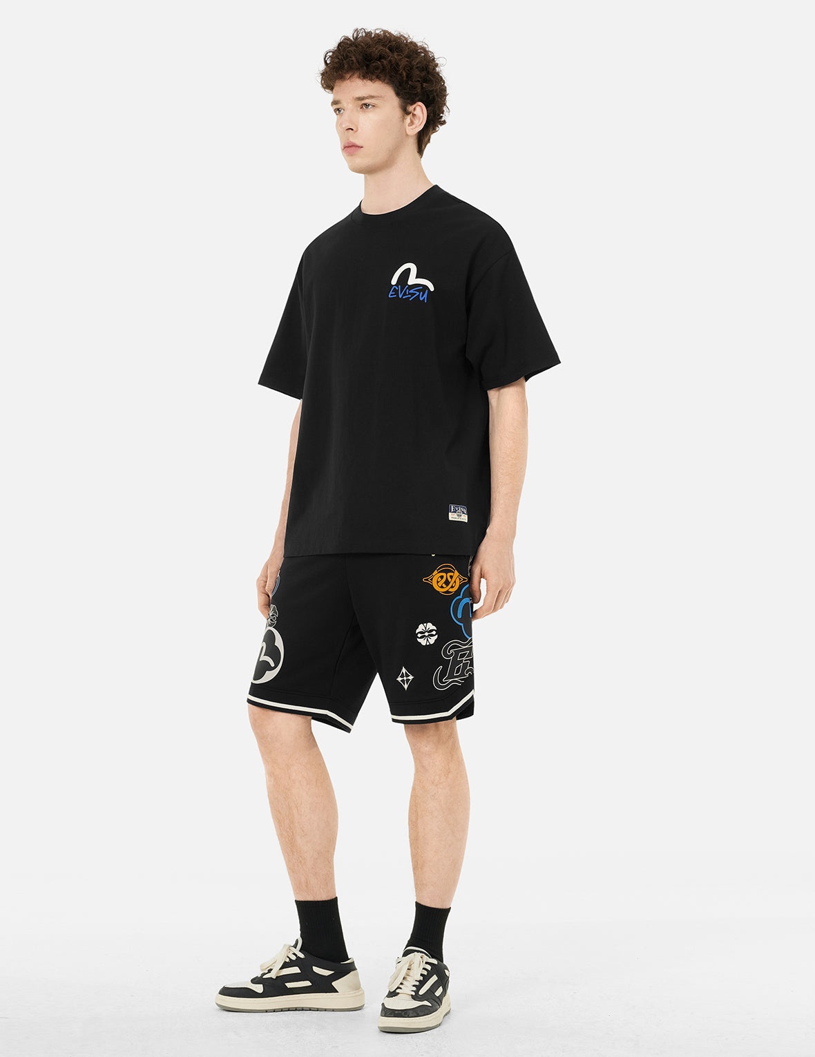 Allover Logo Print Fashion Fit Sweatshorts - 3