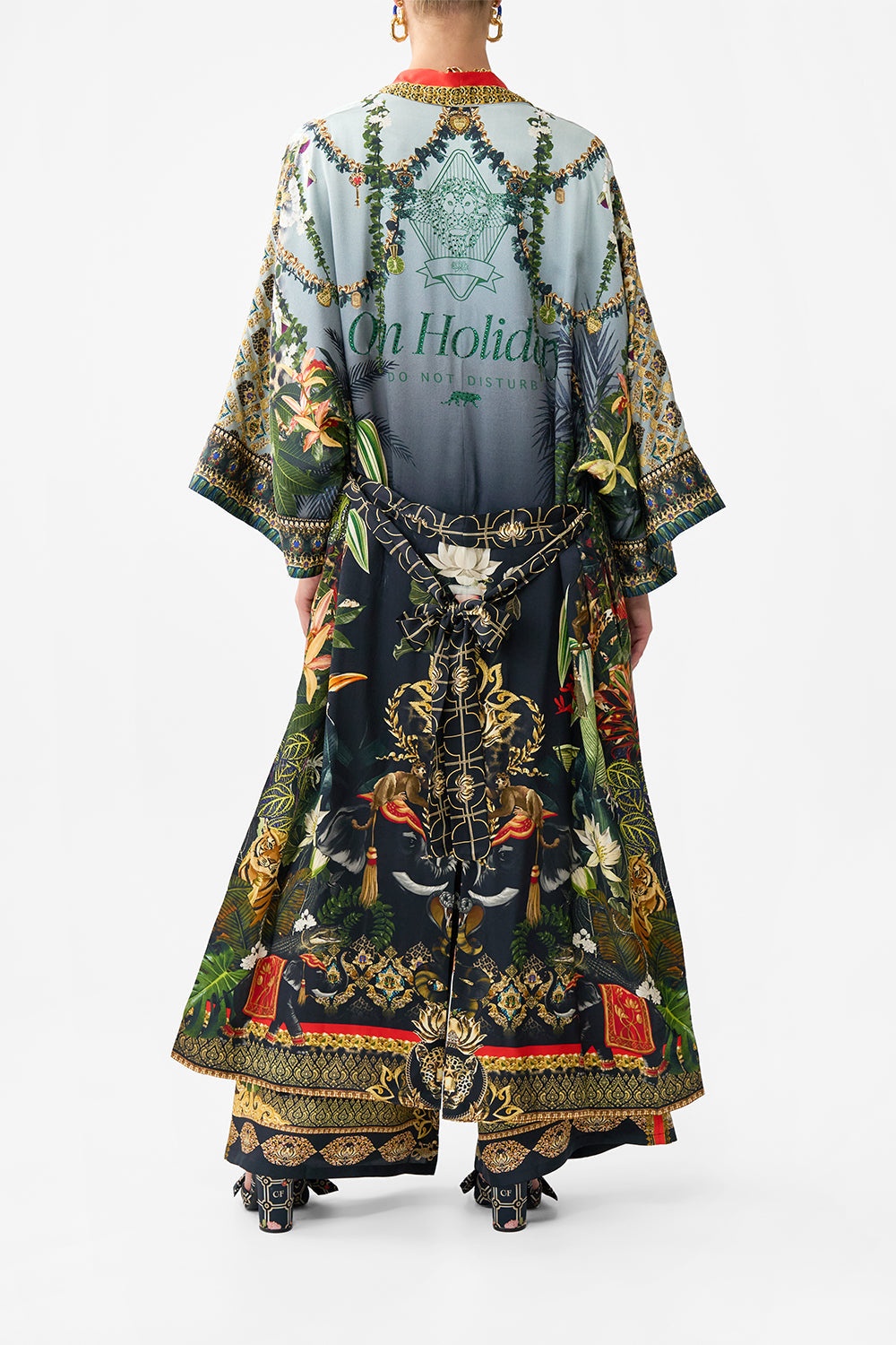 LONG ROBE WITH NARROW COLLAR - 3