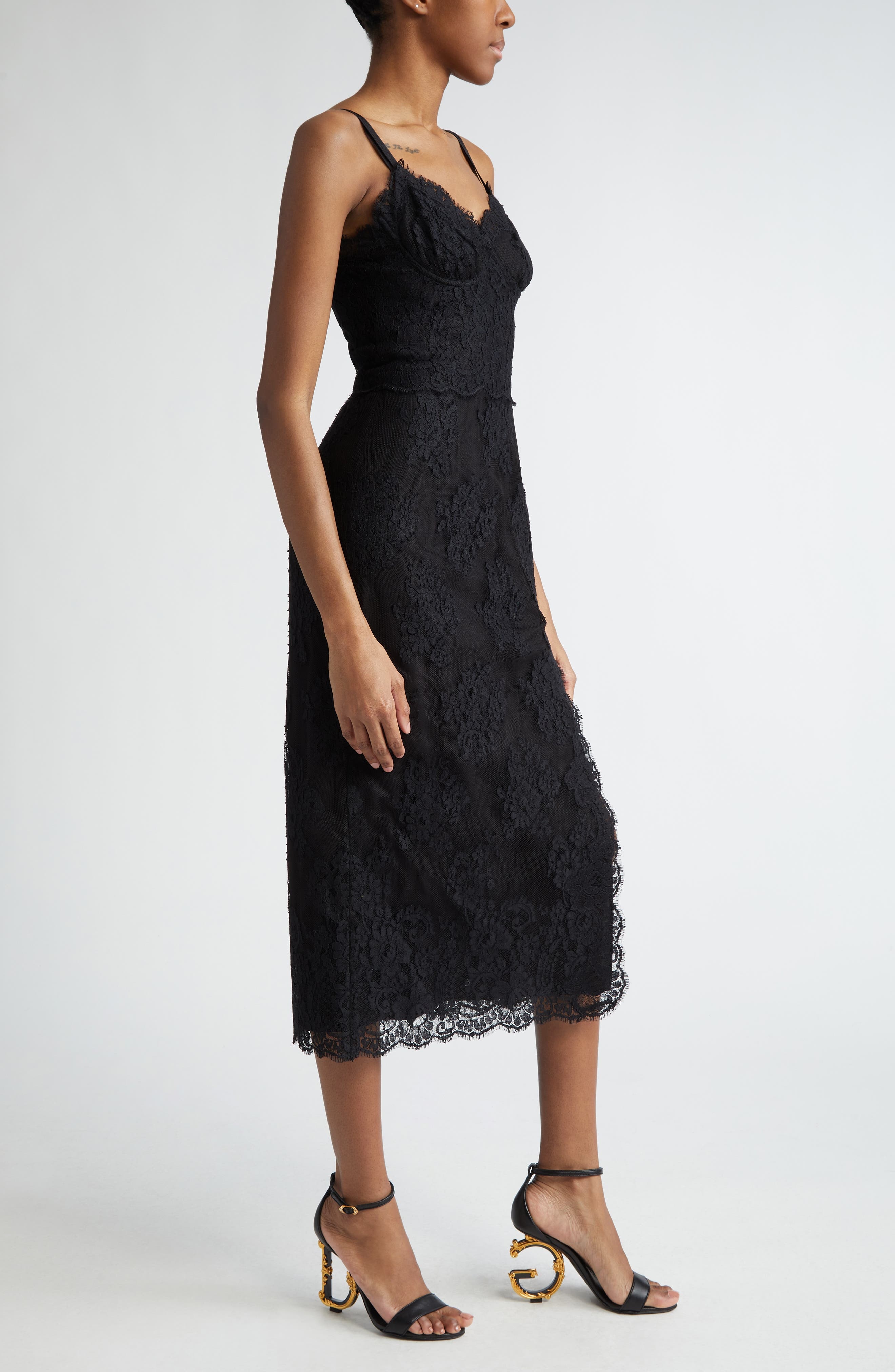 Chantilly Lace Sheath Dress - 3