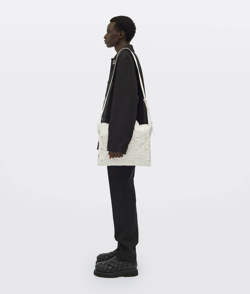 Bottega Veneta cassette outlook