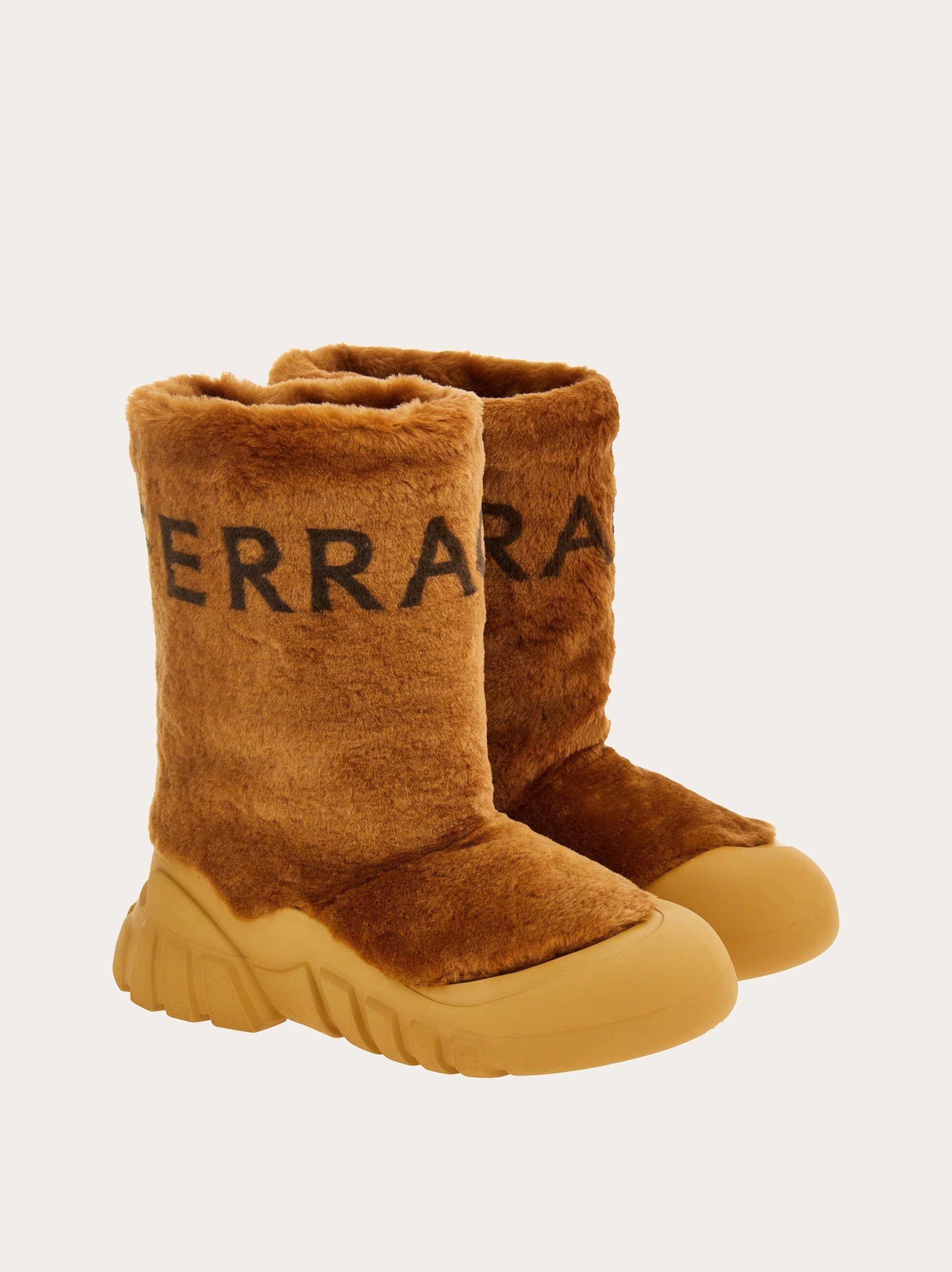 Shearling ski boot - 4