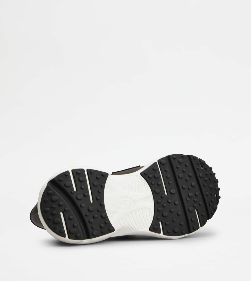 SPORTY LOAFERS IN LEATHER - BLACK 4